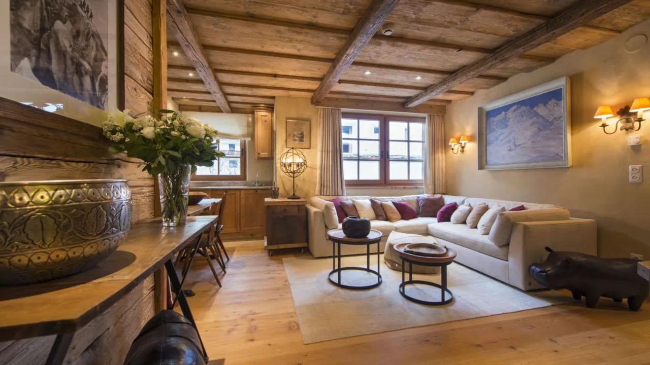 Spacious Alpine Retreat With Spa Access photo 5