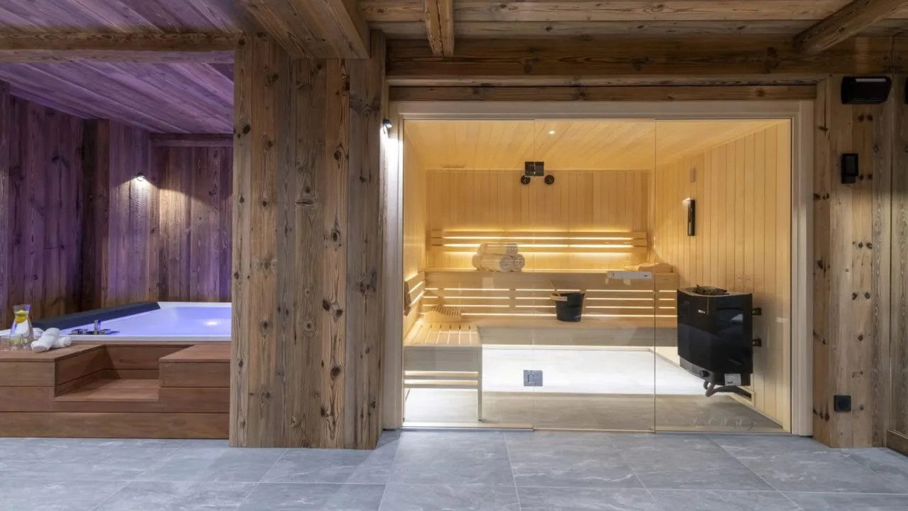Alpine Chic Chalet With Spa Bliss photo 4