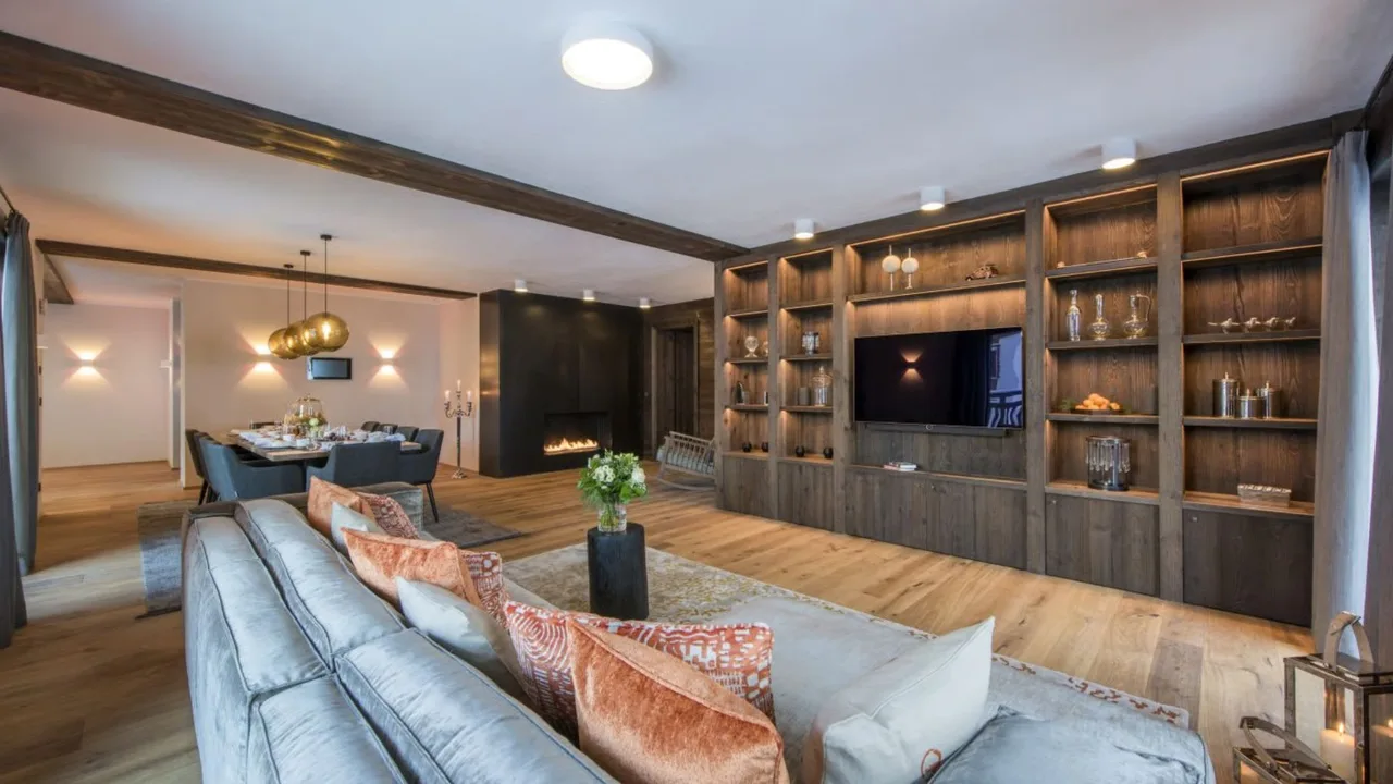 Spacious Ski Apartment With Cozy Fireplace photo 5