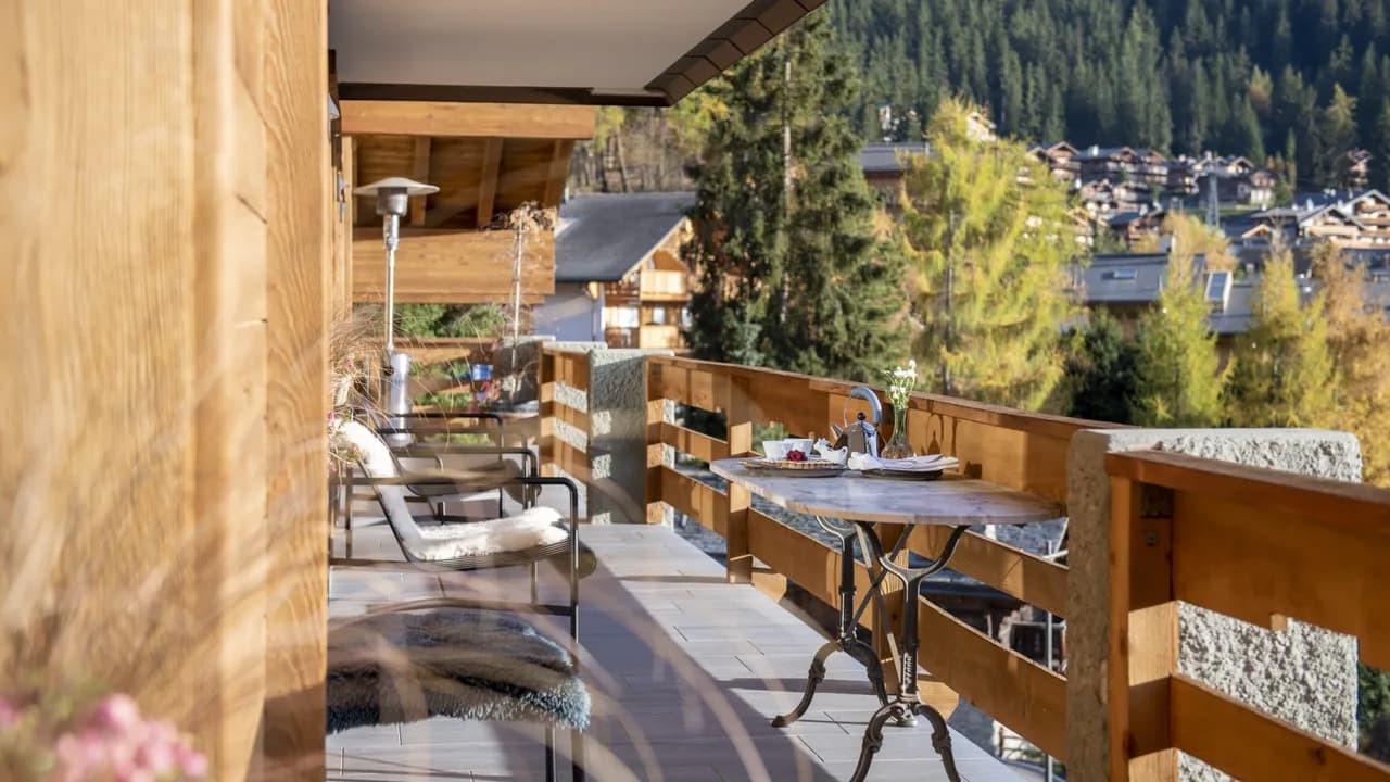 Modern Alpine Apartment Perfect for Ski Holiday photo 5