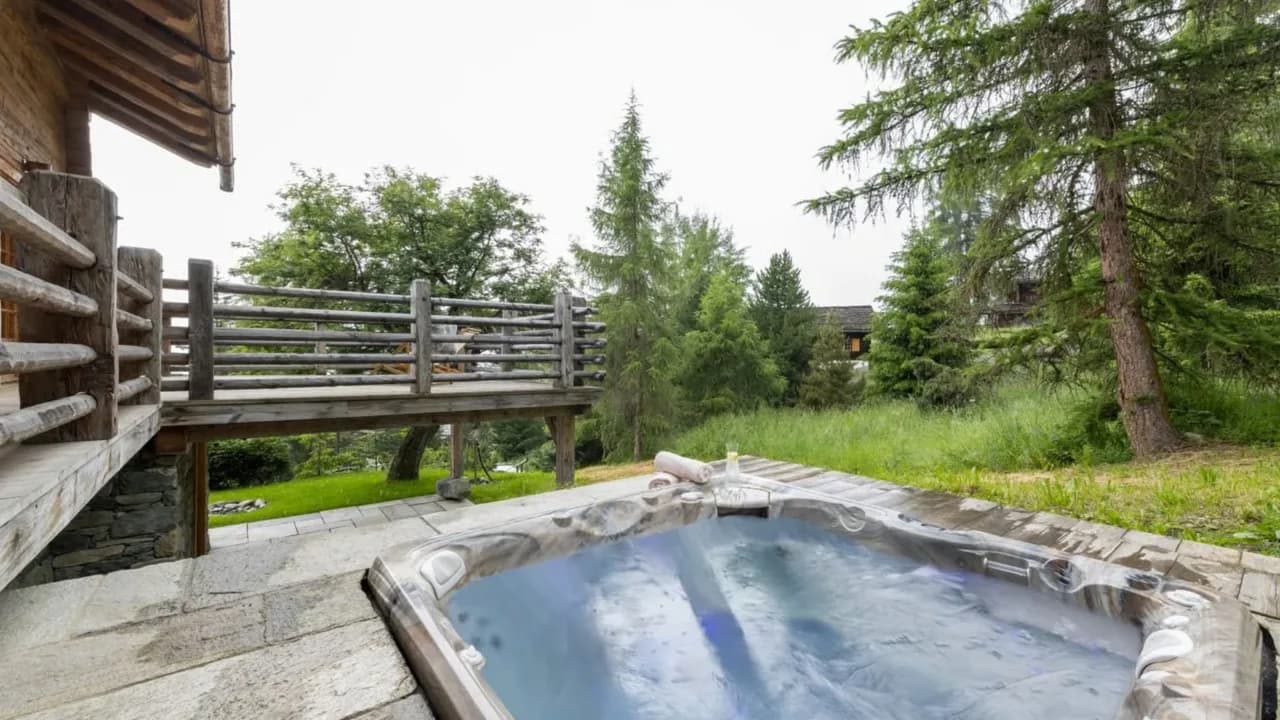 Mountain View Chalet With Cozy Sauna photo 4