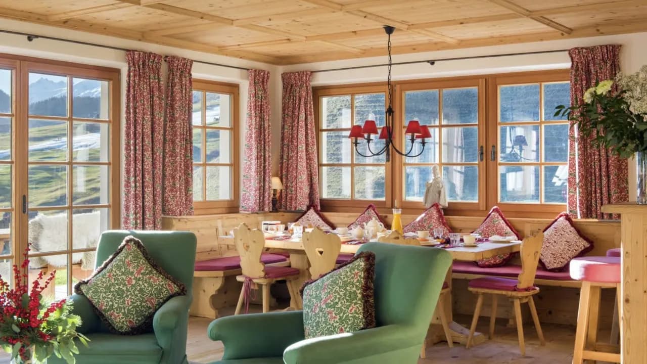 Luxury Mountain Stay With Spa Access photo 4