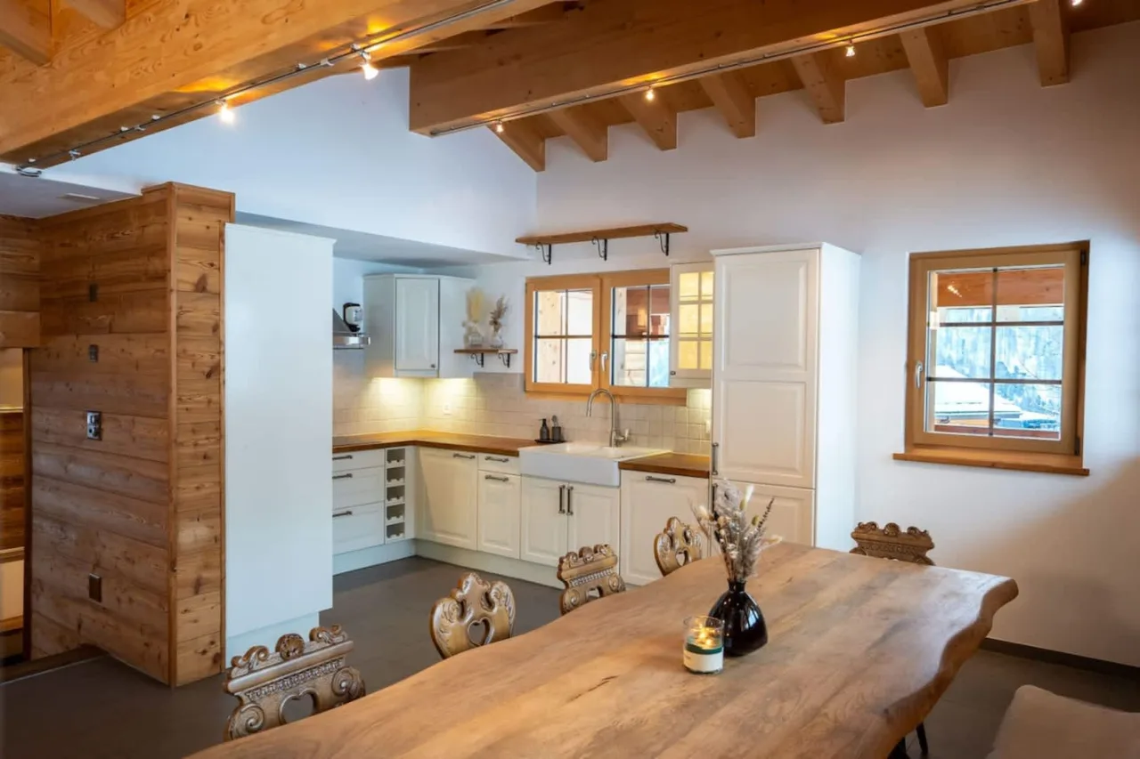 Luxury Chalet With Fireplace And Views photo 4