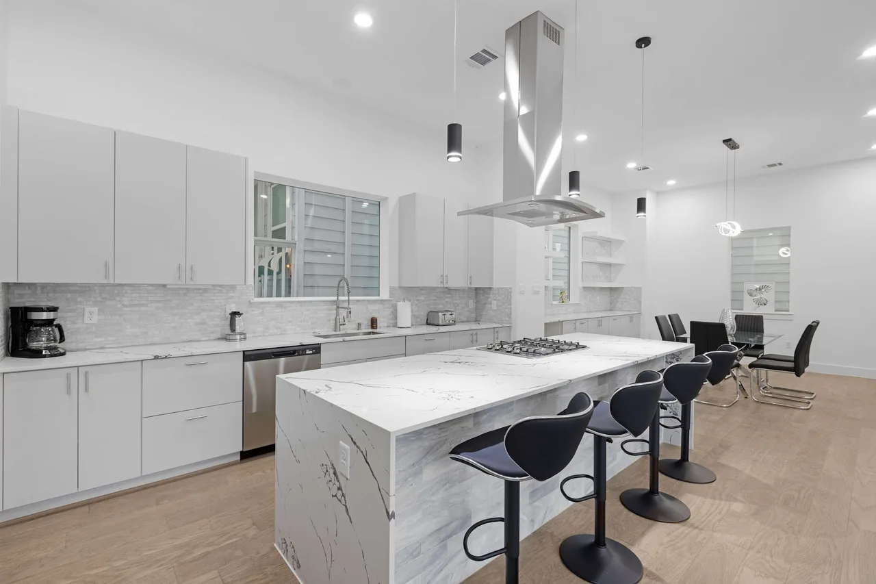 City View Six Bedroom Villa in Houston photo 4