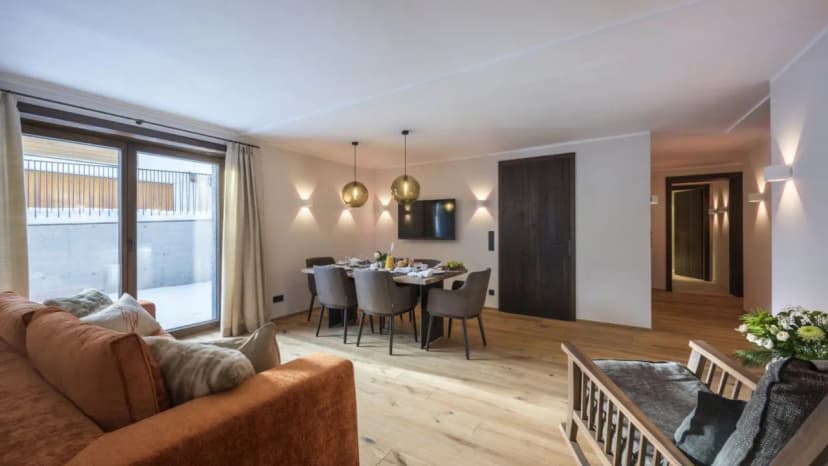 Chic Alpine Apartment Near Ski Area