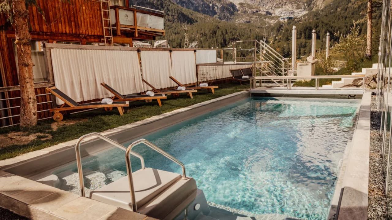 Serene Apartment Featuring Heated Outdoor Pool photo 3