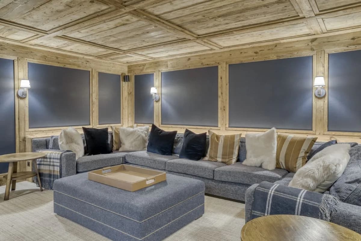 Modern Mountain Chalet With Exclusive Atmosphere photo 3