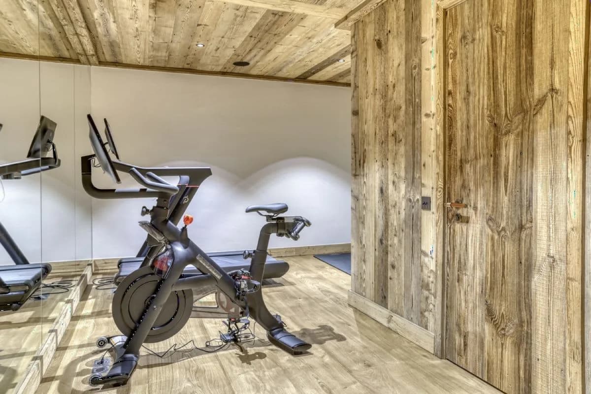 Modern Mountain Chalet With Exclusive Atmosphere photo 4