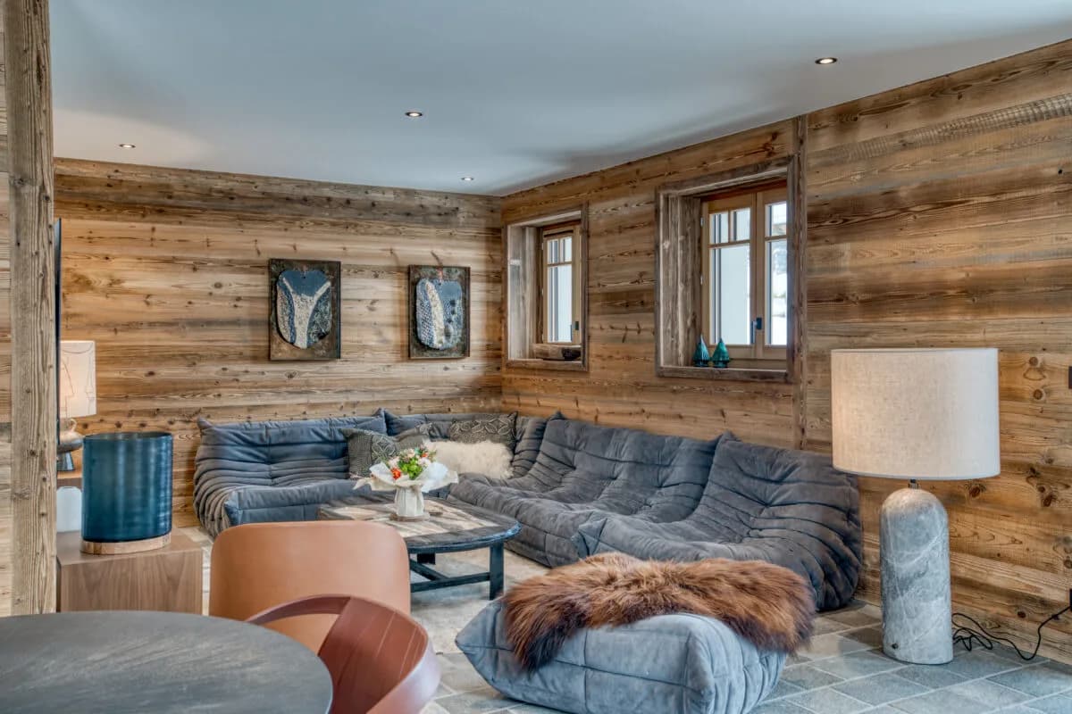 Modern Alpine Comfort Near Village Center photo 2