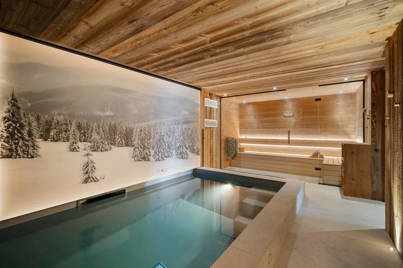 Luxurious Chalet Living With Pool Sauna photo 4