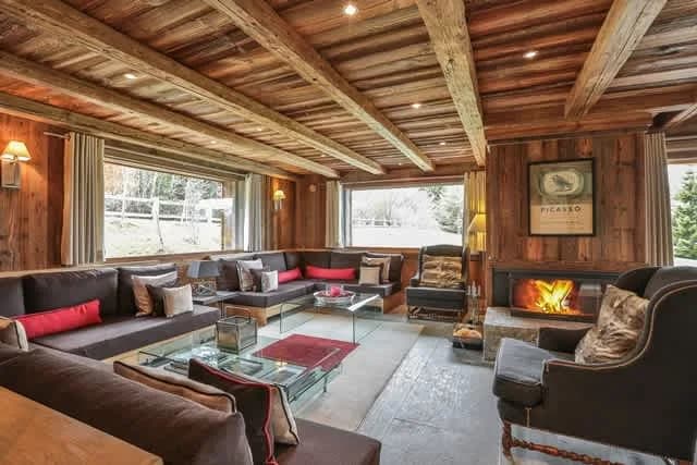 Spacious Chalet With Sauna And Jacuzzi photo 2