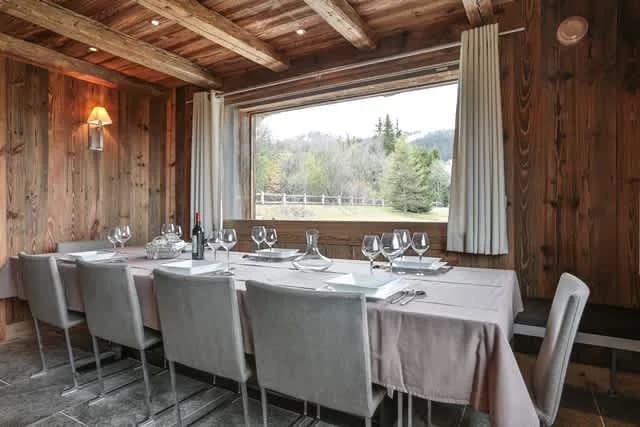 Spacious Chalet With Sauna And Jacuzzi photo 5