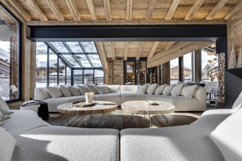 Elegant Mountain Sanctuary With Indoor Pool