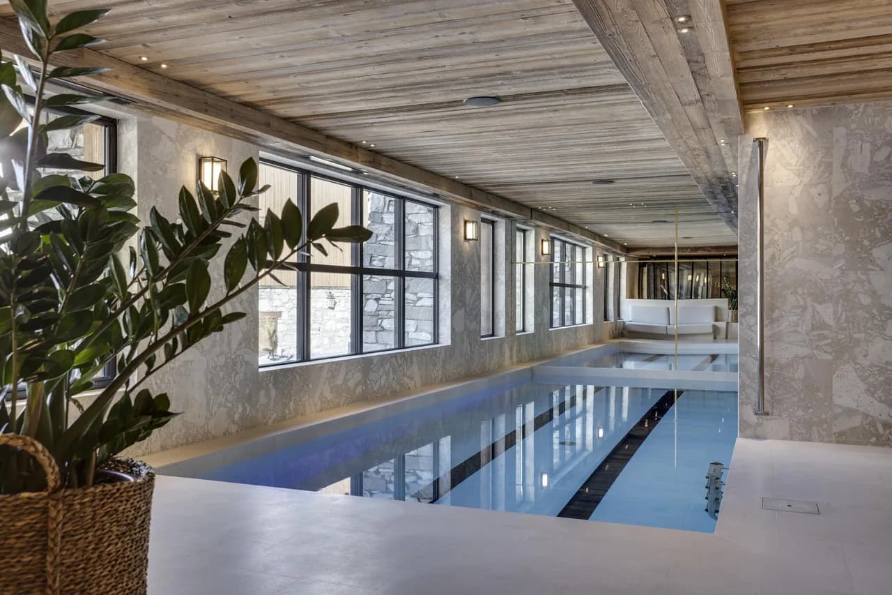 Elegant Mountain Sanctuary With Indoor Pool photo 3