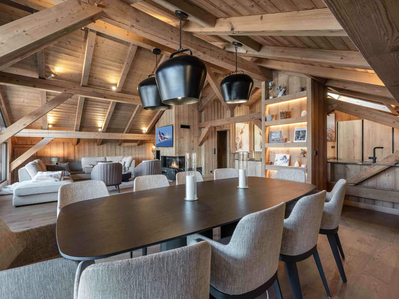 Stylish Alpine Home Close to Slopes photo 4