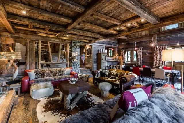 Rustic Megève Escape with Mountain Jacuzzi