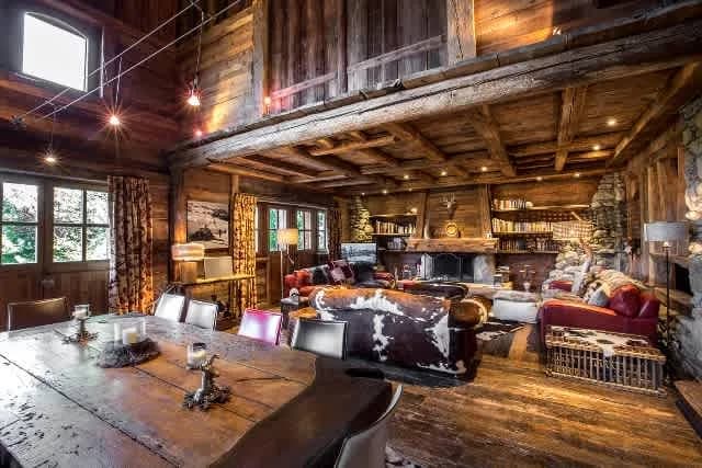 Rustic Megève Escape with Mountain Jacuzzi photo 5