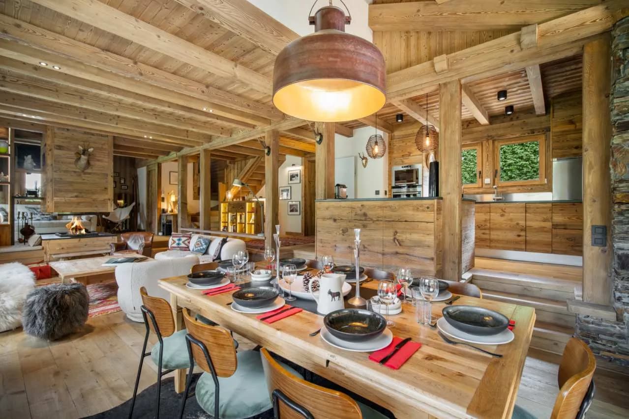Chalet with Mountain Views in Megeve photo 4