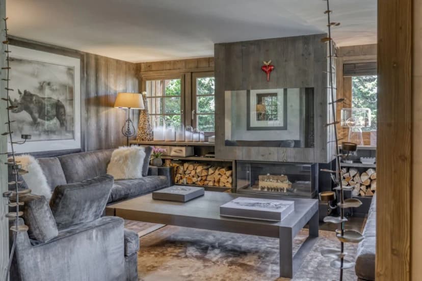 Luxurious Mountain Escape With Private Cinema