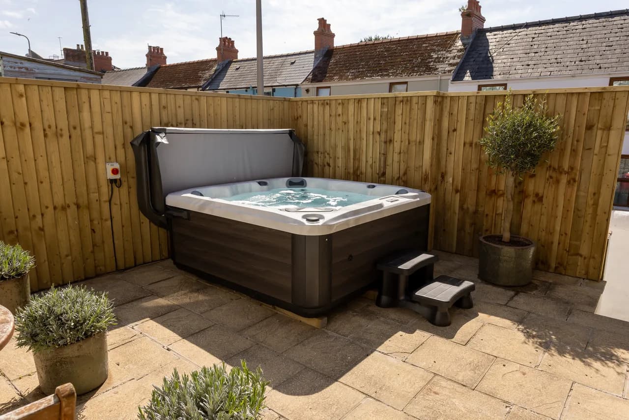 Coastal Five-Bedroom Villa in Tenby, Pembrokeshire
