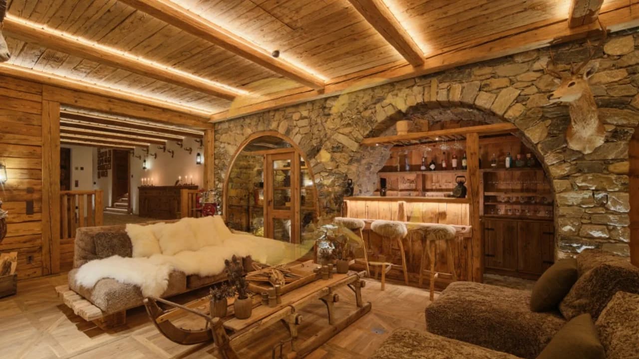 Elegant Chalet With Pool and Sauna photo 3