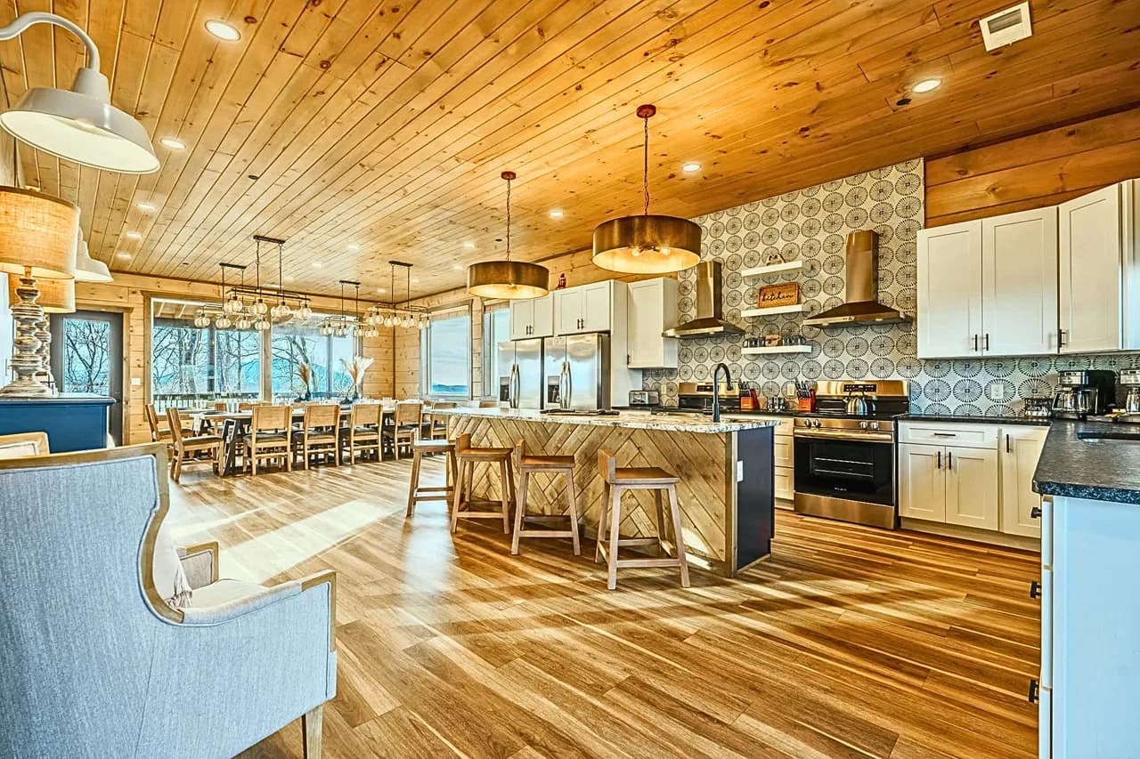 Mountain View Twelve Bedroom Villa in Smoky Mountains photo 4