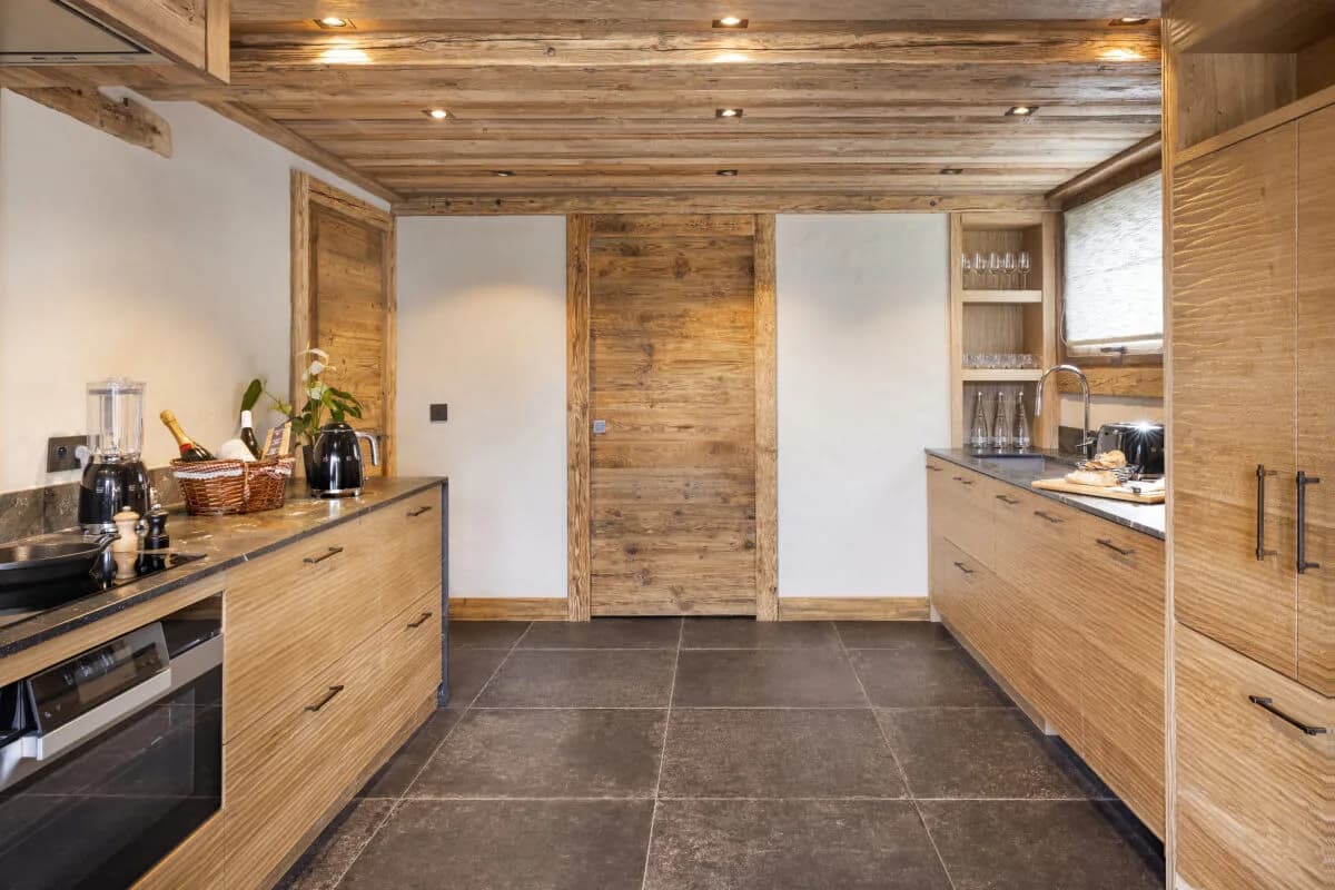 Charming Chalet with Wellness and Views photo 4