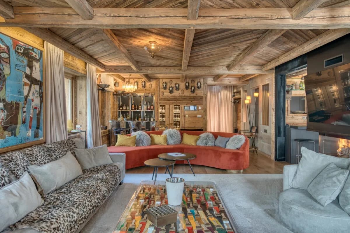 Scenic Alpine Chalet with Central Access photo 3