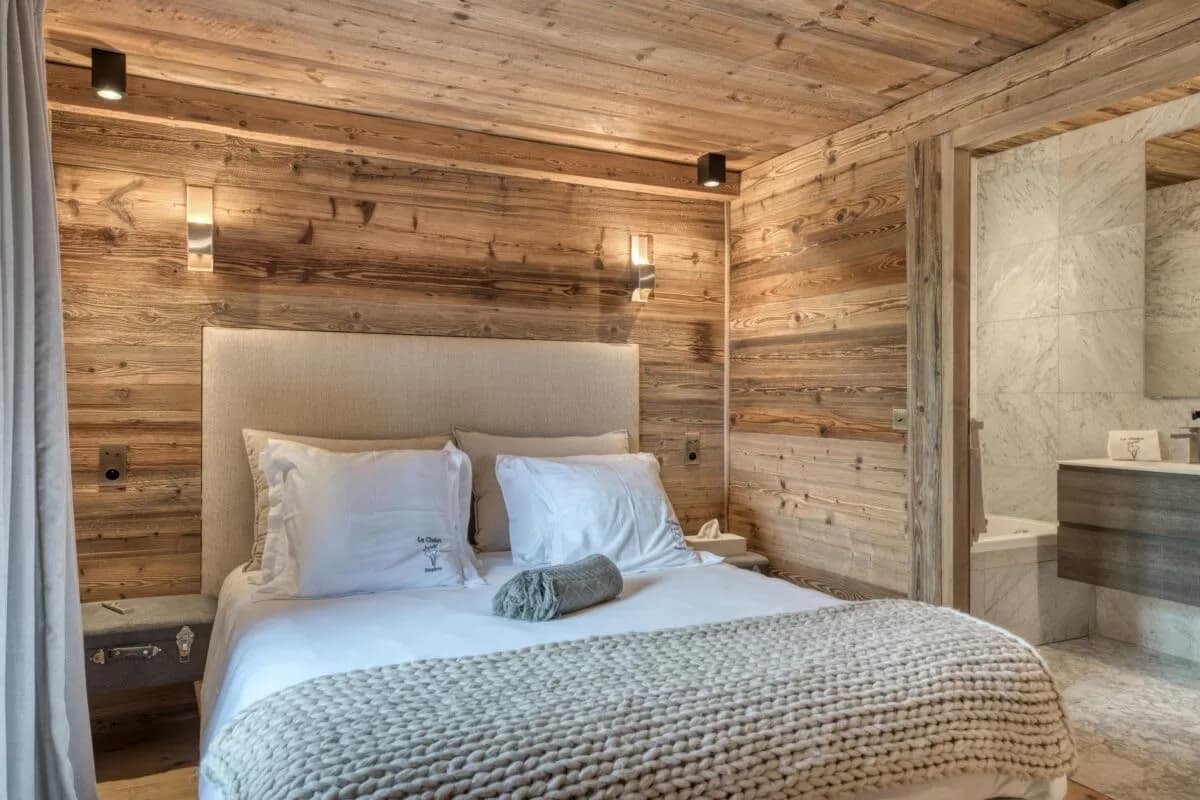 Scenic Alpine Chalet with Central Access photo 4