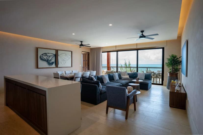 Beachfront Condo | 3BR | Family Getaway