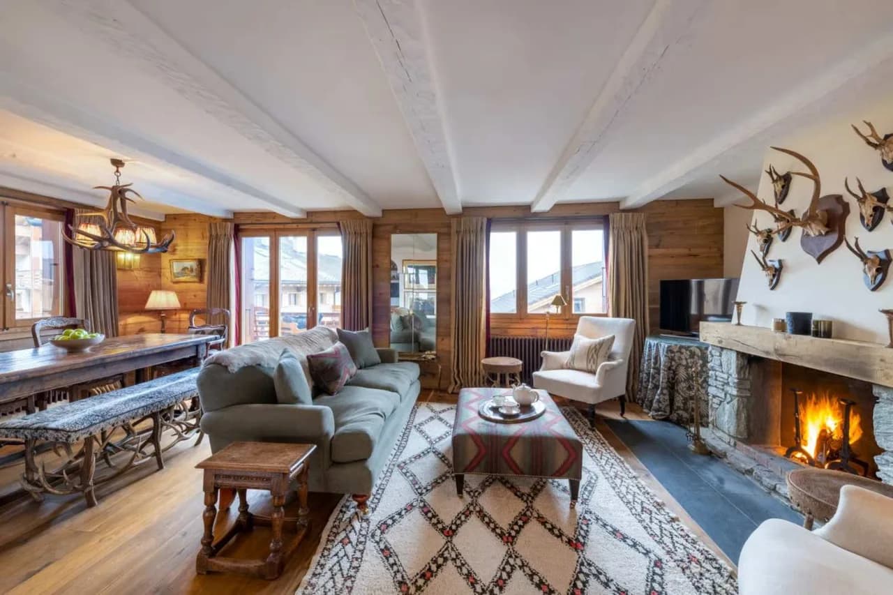 Verbier Home with Balcony Mountain Views photo 2