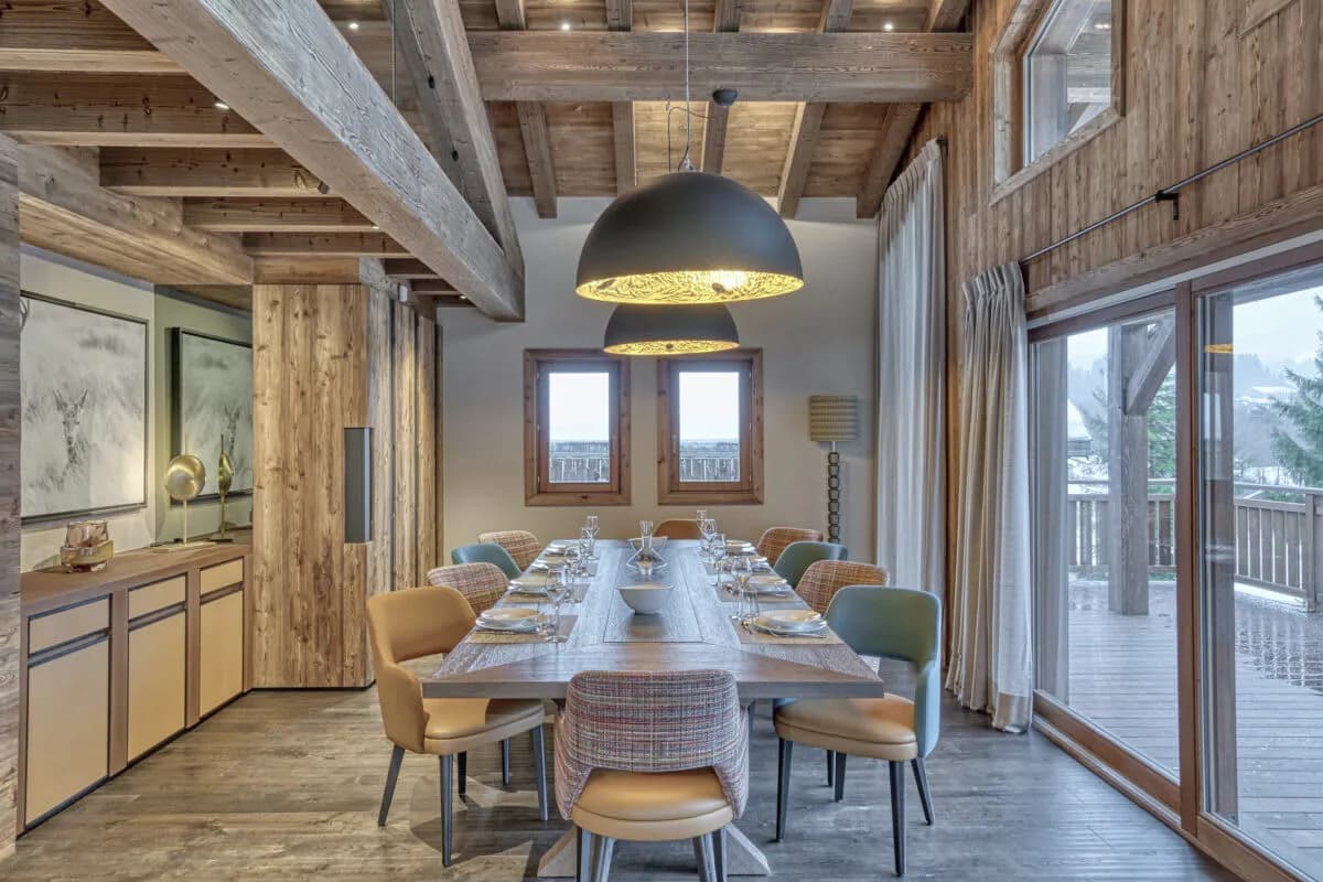 Ski-Accessible Chalet with Alpine Panoramas photo 5