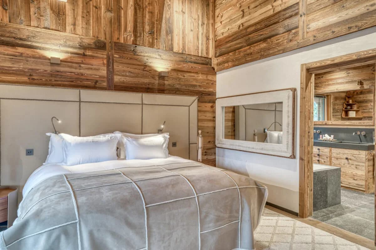 Megève Hideaway with Panoramic Mountain Views photo 3