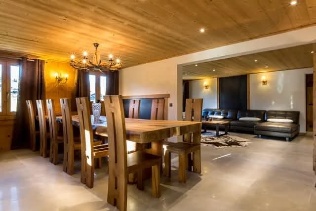 Elegant Mountain Chalet with Wellness Area photo 2