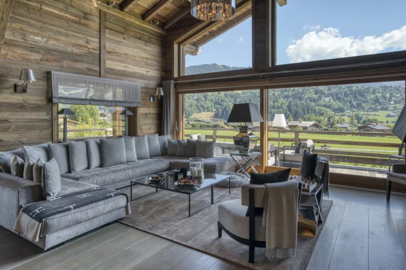 Elegant Alpine Residence with Sunlit Views