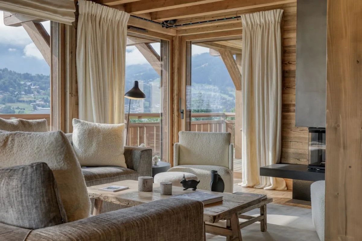 Authentic Chalet Blending Tradition and Comfort photo 3