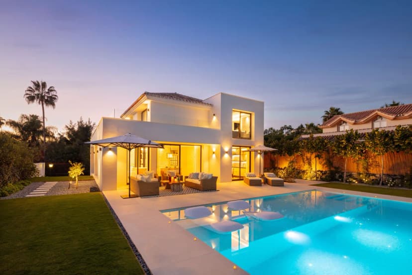 Luxury Villa with Heated Pool in Marbella