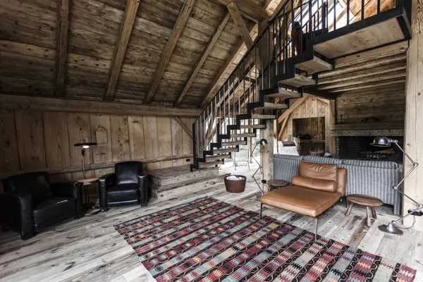 Elegant Chalet Overlooking the Scenic Valley photo 5