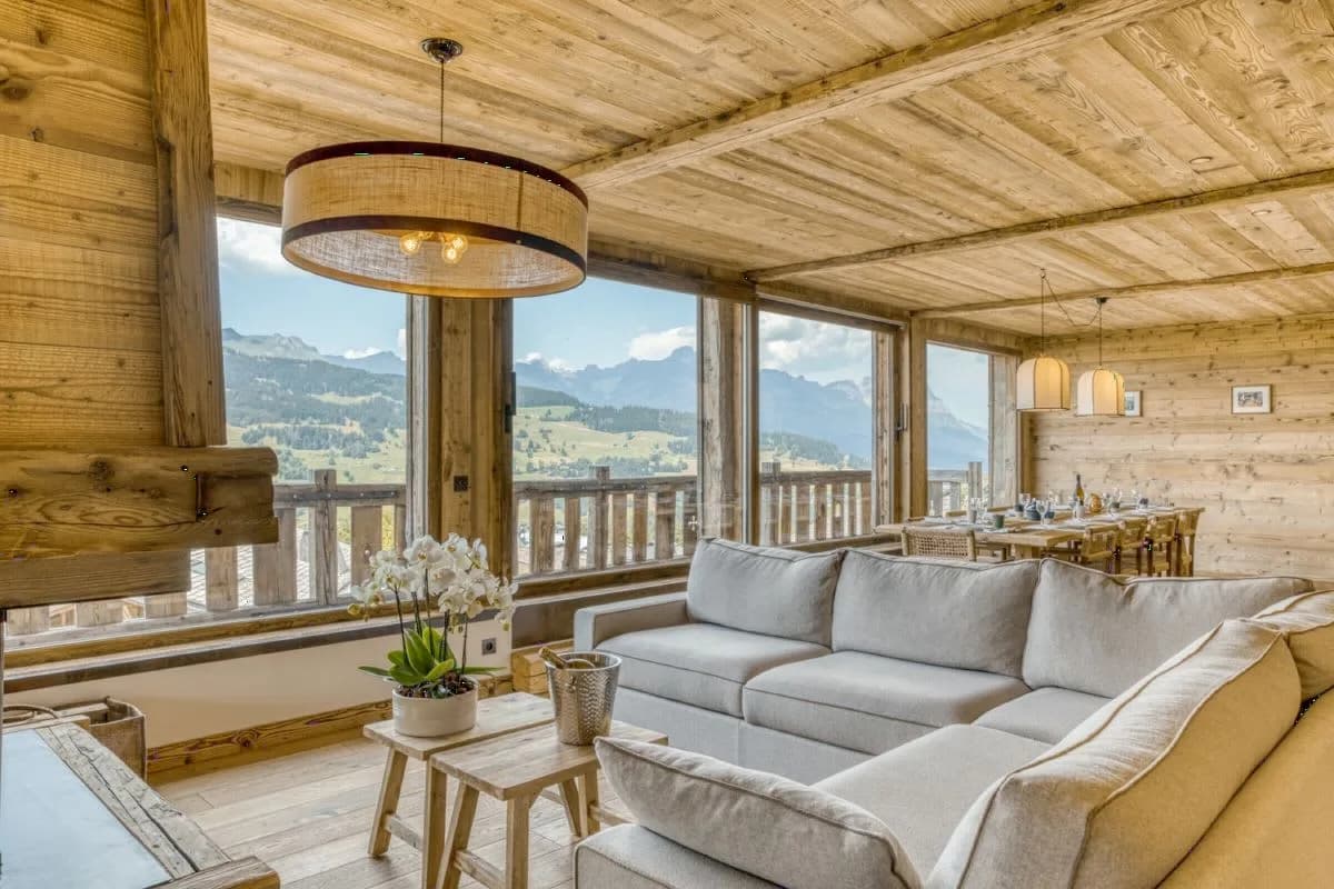 Tranquil Alpine Home with Authentic Warmth photo 5