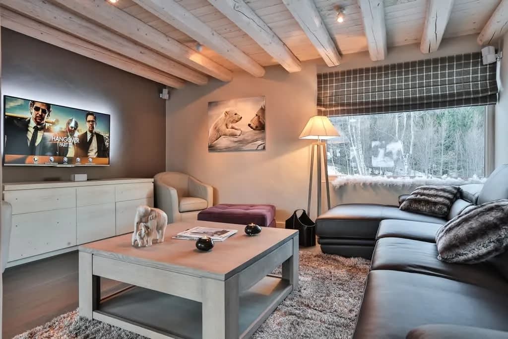 Luxury Chalet with 180° Mont-Blanc Views photo 2