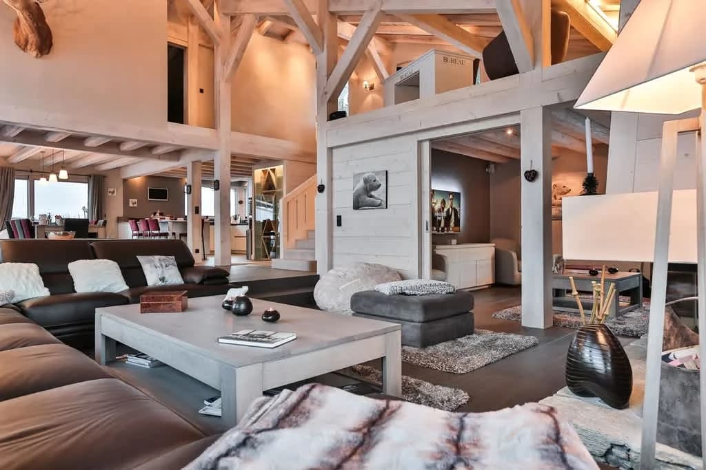 Luxury Chalet with 180° Mont-Blanc Views photo 4