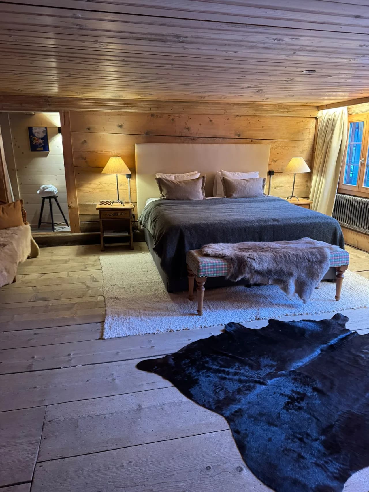 Gstaad Mountain Chalet With Outdoor Spa photo 2