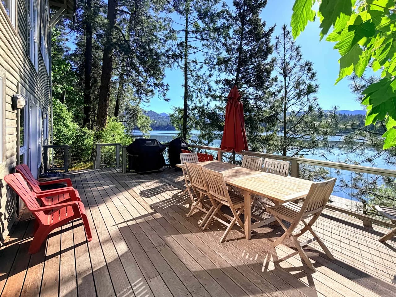 Lakefront Three-Bedroom Villa in Hayden Idaho photo 3