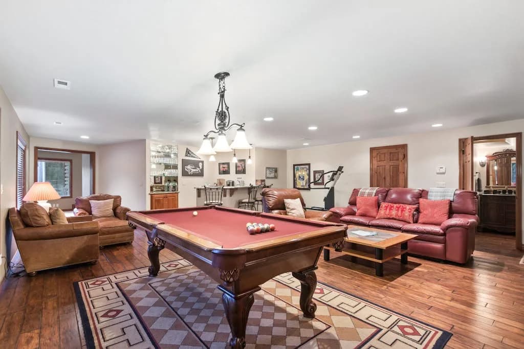 Lakeside Four Bedroom Lodge in Coeur d'Alene Area photo 5