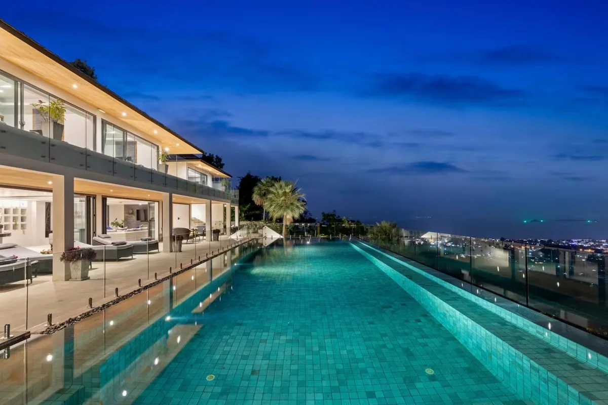 Beachfront Five Bedroom Villa in Bophut photo 4