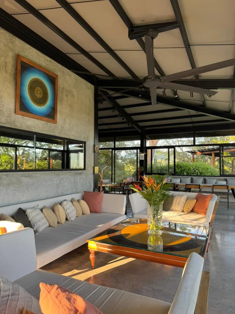 Private Tropical Mansion For Large Groups photo 2