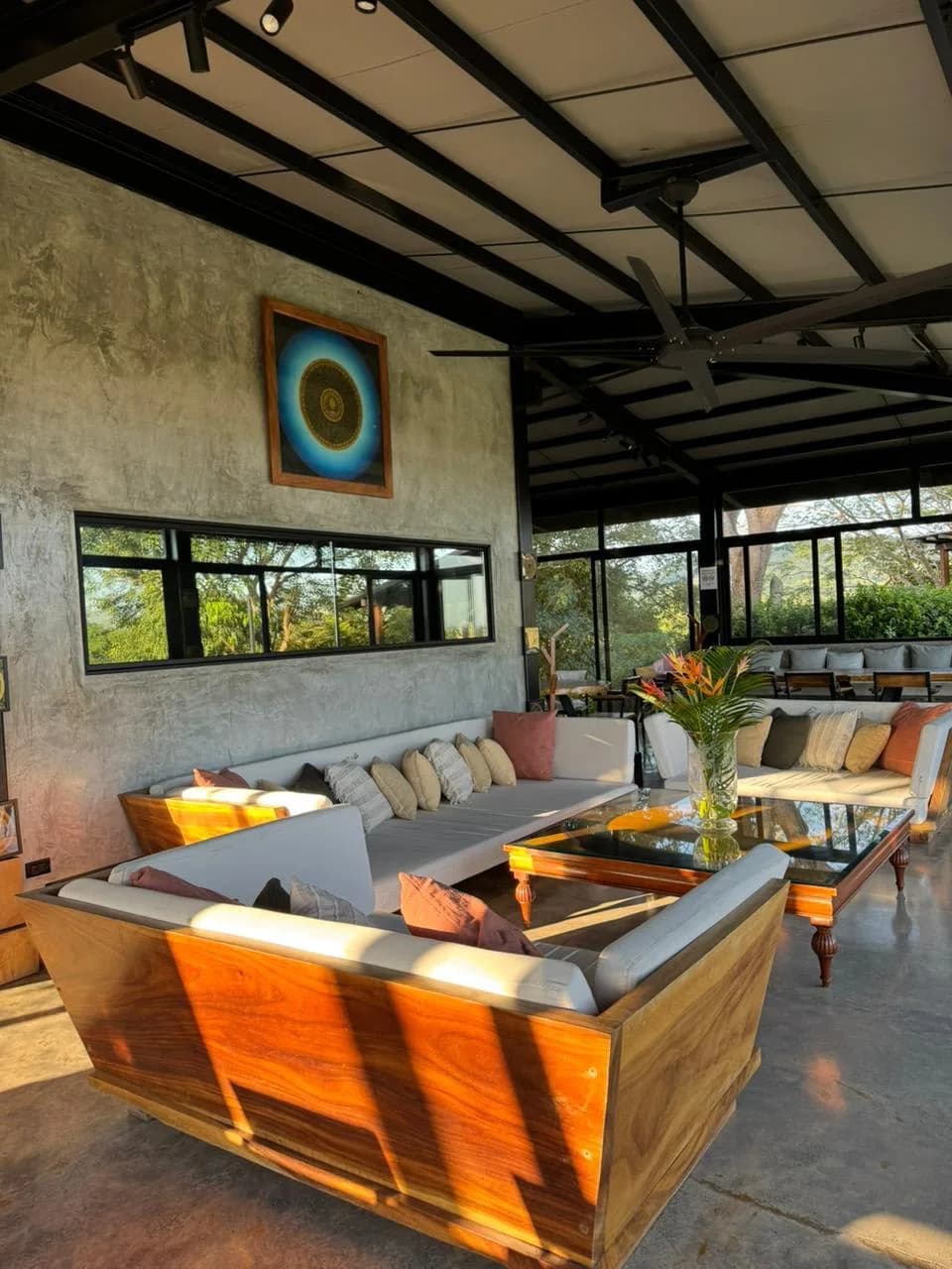 Private Tropical Mansion For Large Groups photo 5