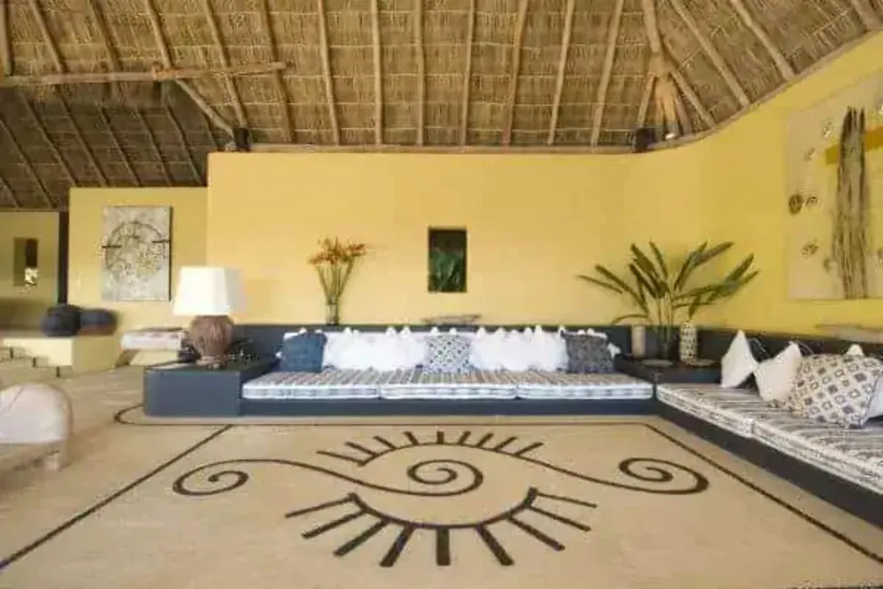 Calming Coastal Retreat With Palapa Roofs photo 2