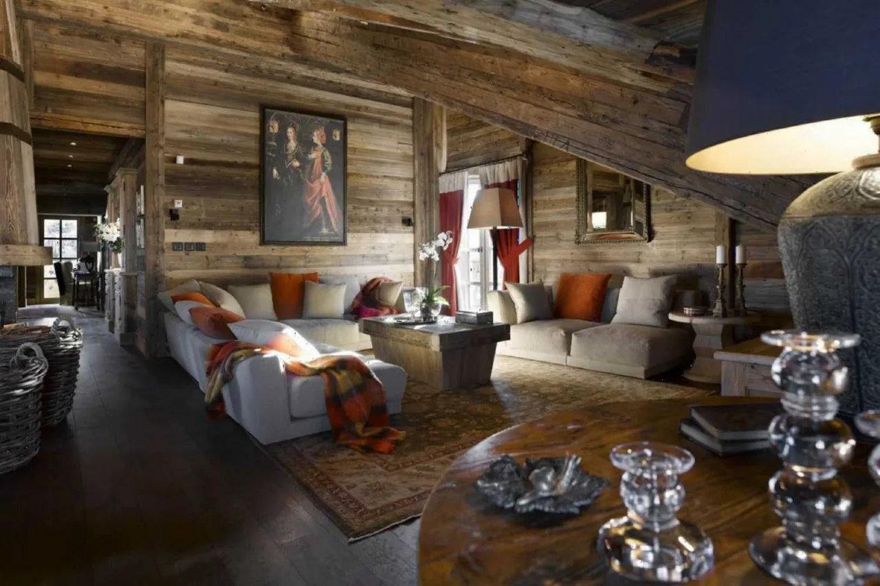 Ultra-Luxury Chalet with Private Spa photo 2