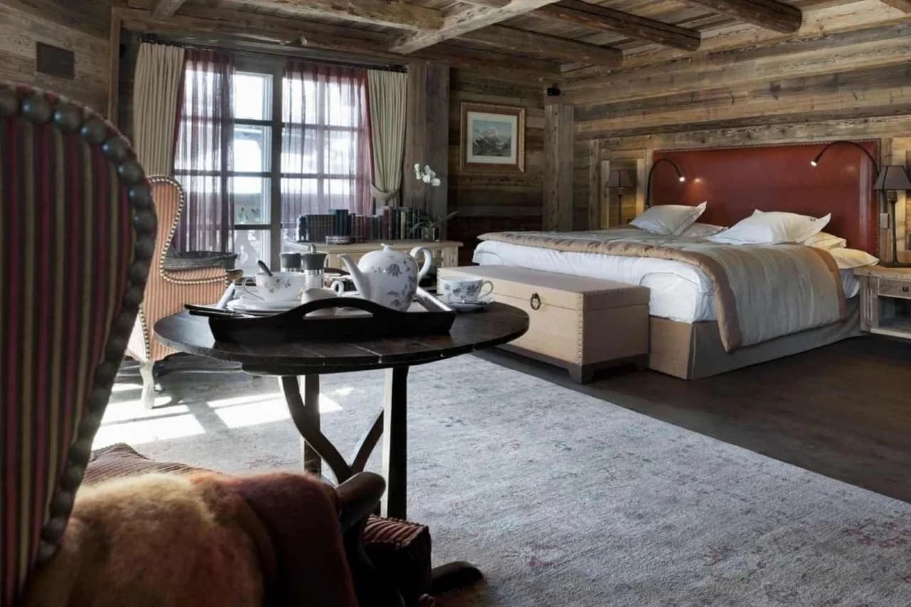 Ultra-Luxury Chalet with Private Spa photo 3